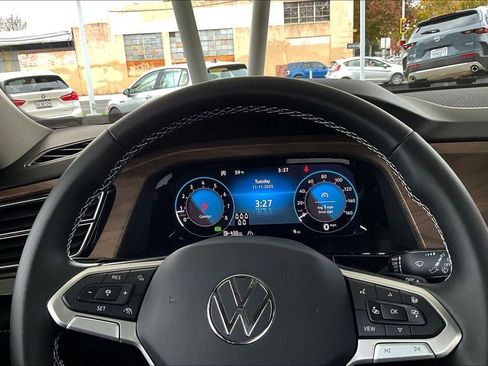 New 2026 Volkswagen Atlas SE image 23