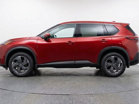 Used 2025 Nissan Rogue SV FWD image 5