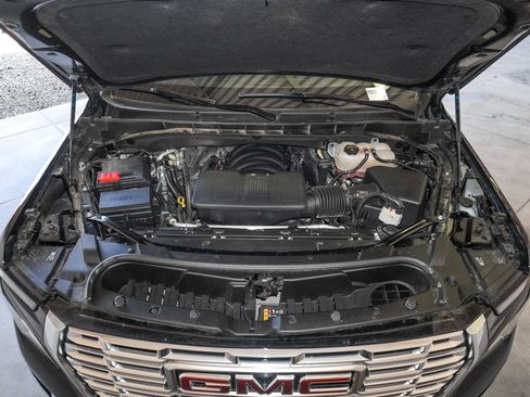 Used 2025 GMC Yukon Denali image 20