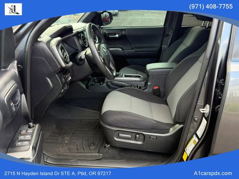 Used 2021 Toyota Tacoma TRD Off-Road AWD/4WD image 11