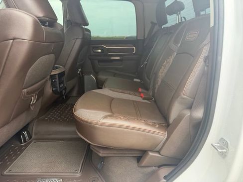 Used 2026 RAM 2500 Limited AWD/4WD image 12