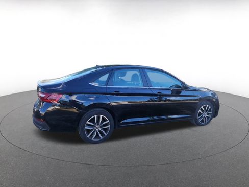 Used 2025 Volkswagen Jetta SE image 15