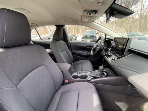 Used 2024 Toyota Corolla LE image 23