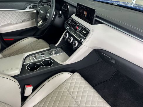 Used 2023 Genesis G70 3.3T w/ Sport Prestige Package RWD image 15