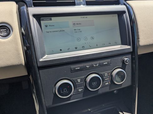 Used 2020 Land Rover Discovery SE AWD/4WD image 12
