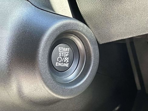 New 2026 RAM ProMaster 2500 w/ Convenience Group image 16