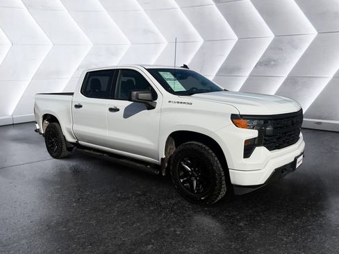 Used 2023 Chevrolet Silverado 1500 Custom RWD image 1
