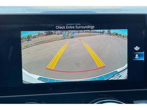 Used 2021 Mercedes-Benz GLA 250 image 27