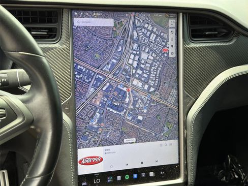 Used 2020 Tesla Model X Performance AWD/4WD image 19