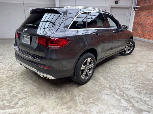 Used 2022 Mercedes-Benz GLC 300 4MATIC w/ Multimedia Package Lite image 5