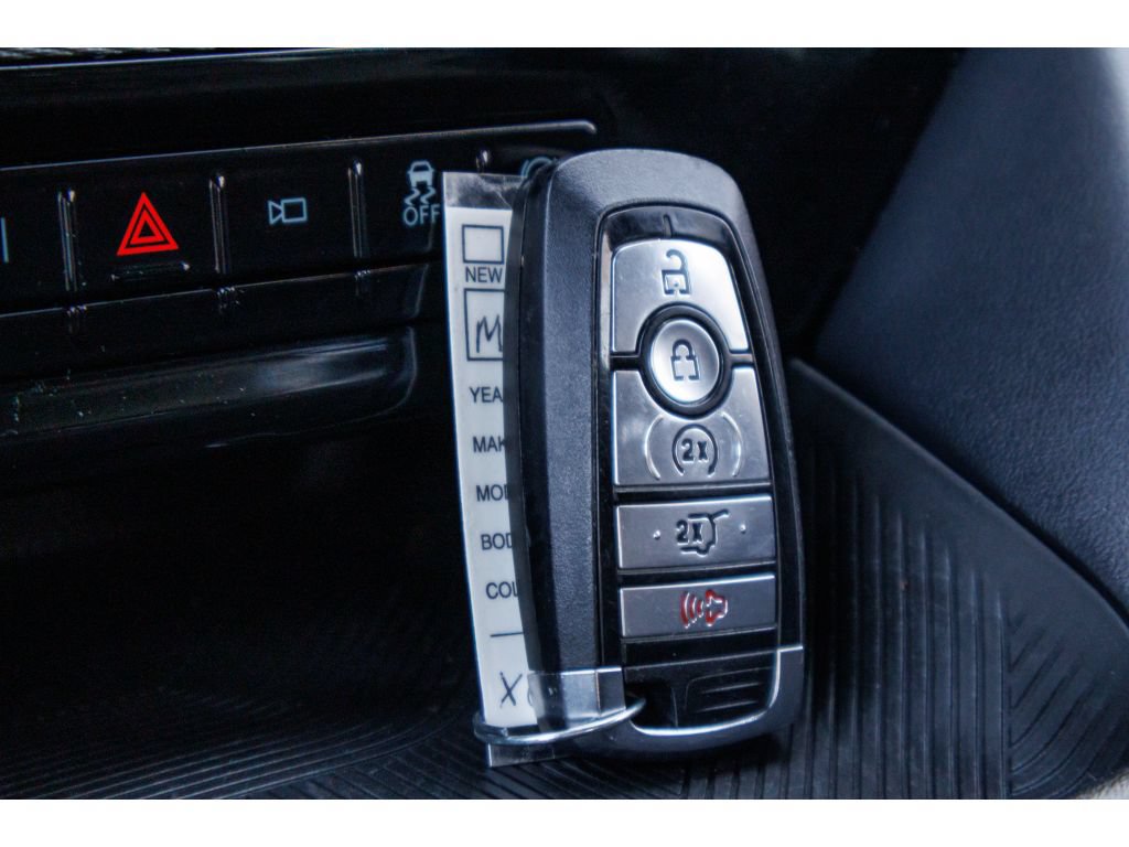 Used 2025 Ford Explorer ST-Line AWD/4WD image 29