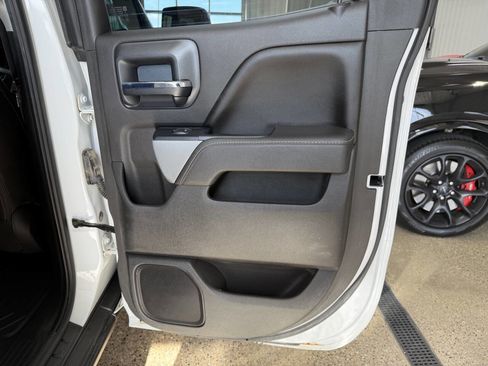 Used 2016 Chevrolet Silverado 1500 LTZ Z71 w/ LTZ Plus Package AWD/4WD image 34
