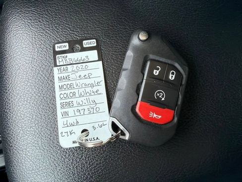 Used 2020 Jeep Wrangler Sport AWD/4WD image 22