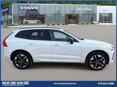 Used 2026 Volvo XC60 B5 Plus w/ Protection Package Premier image 3