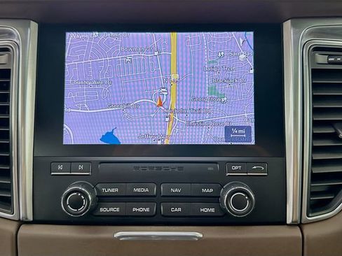 Used 2018 Porsche Macan GTS image 13