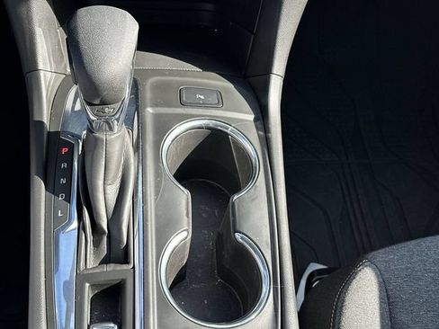 Certified 2023 Chevrolet Equinox LT FWD image 23