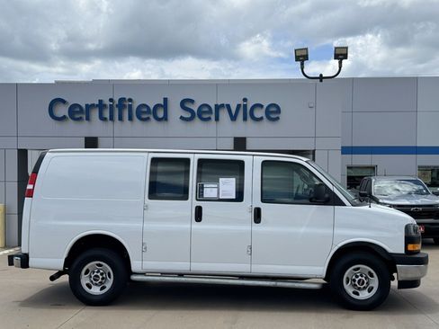 Certified 2024 GMC Savana 2500 w/ Driver Convenience Package RWD image 8