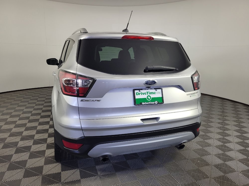 Used 2017 Ford Escape Titanium FWD image 6
