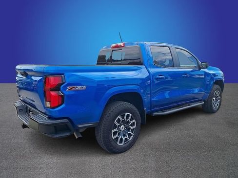 Used 2024 Chevrolet Colorado Z71 w/ Z71 Convenience Package 2 AWD/4WD image 5