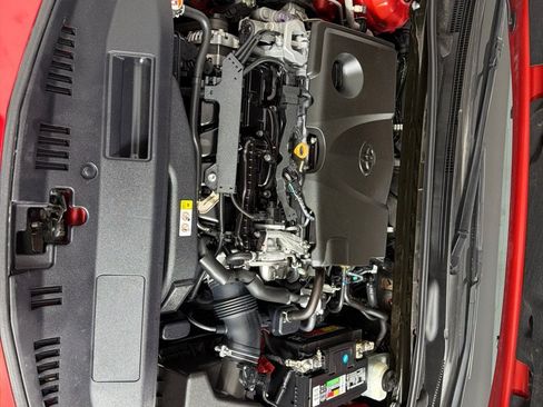 Used 2020 Toyota Camry SE w/ Convenience Package FWD image 23