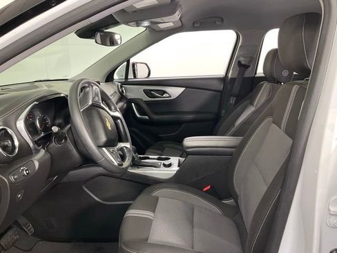 Used 2025 Chevrolet Blazer LT image 28