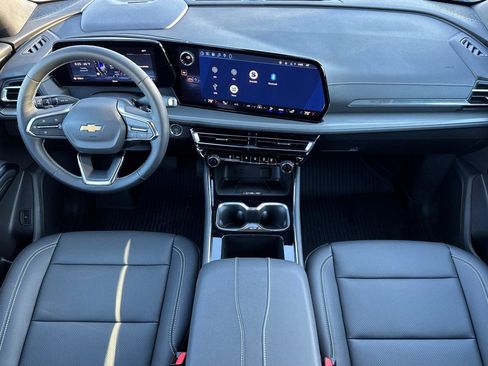 New 2026 Chevrolet Traverse LT w/ Driver Confidence Package image 17