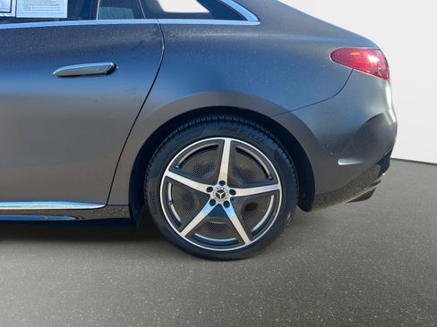 Certified 2023 Mercedes-Benz EQE 500 4MATIC Sedan image 10