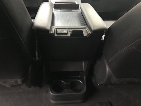 Used 2021 Toyota Sienna XSE image 28