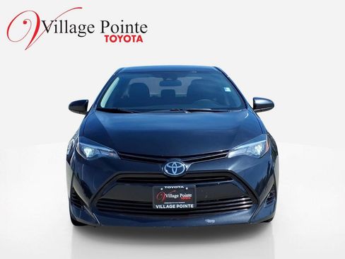 Used 2019 Toyota Corolla LE FWD image 9