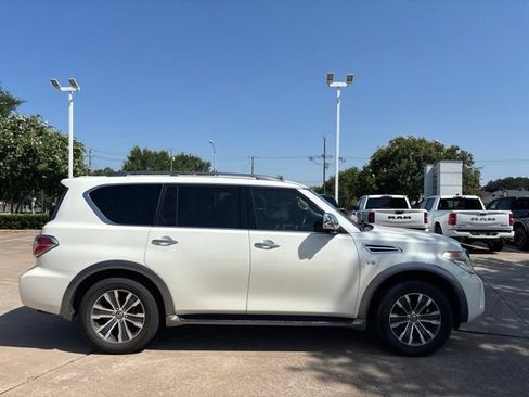 Used 2017 Nissan Armada SL RWD image 4