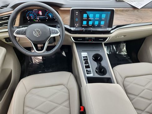 New 2026 Volkswagen Atlas SE AWD/4WD image 16