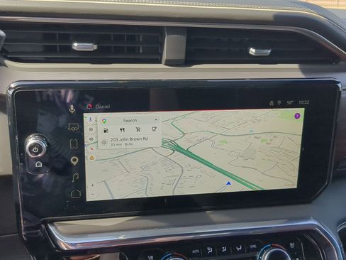 Used 2025 GMC Sierra 2500 Denali Ultimate w/ Max Trailering Package image 16