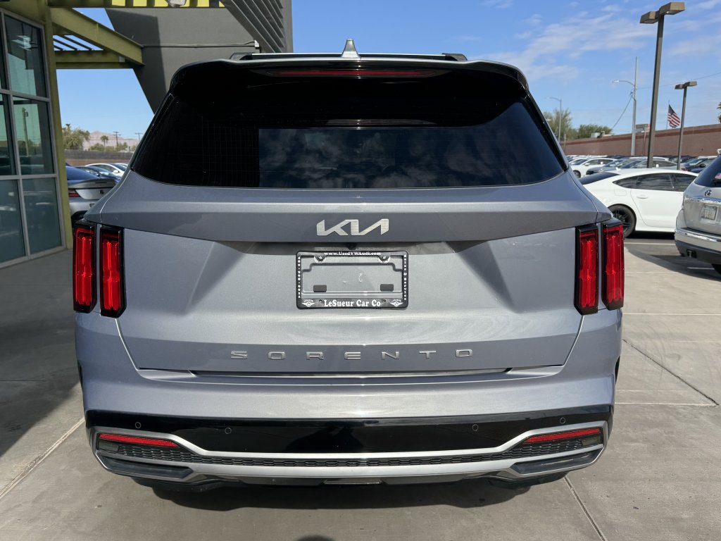 Used 2022 Kia Sorento SX FWD image 13