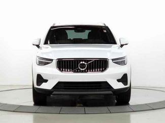 Used 2025 Volvo XC40 B5 Core video 2