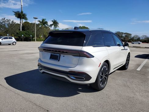 New 2026 Lincoln Nautilus Reserve AWD/4WD image 4