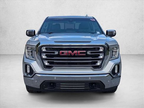 Used 2019 GMC Sierra 1500 SLT w/ SLT Premium Plus Package RWD image 2