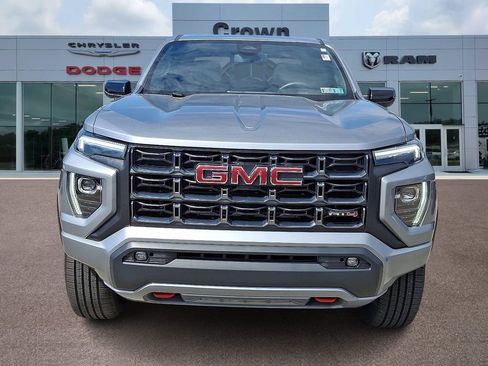 Used 2023 GMC Canyon AT4 w/ AT4 Premium Package AWD/4WD image 2