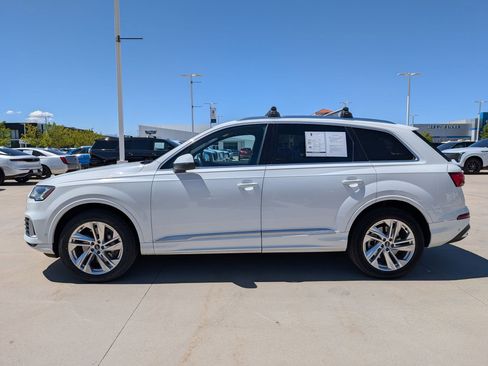 Used 2021 Audi Q7 2.0T Premium Plus w/ Executive Package AWD/4WD image 2