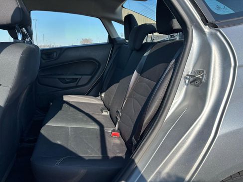 Used 2019 Ford Fiesta SE image 10