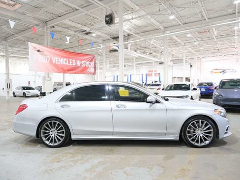 Used 2016 Mercedes-Benz S 550 Sedan image 14