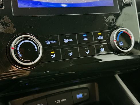 Used 2023 Hyundai Tucson SE FWD image 17