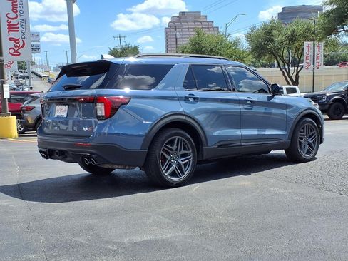 Certified 2025 Ford Explorer ST AWD/4WD image 6