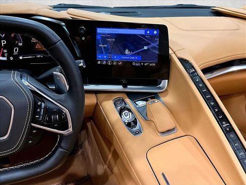 Used 2022 Chevrolet Corvette Stingray Premium Conv RWD image 8