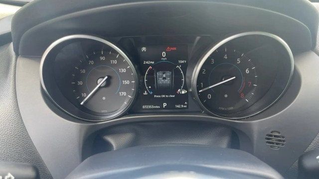 Used 2018 Jaguar F-PACE Prestige AWD/4WD image 18