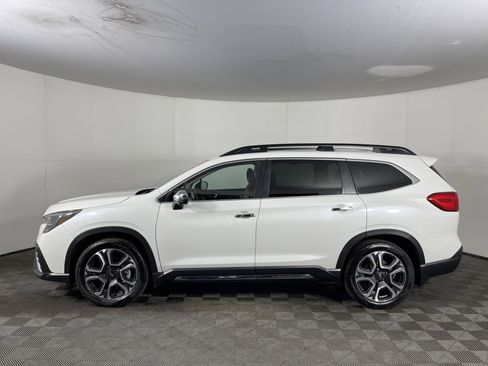 Used 2023 Subaru Ascent Touring w/ Popular Package #2A image 3