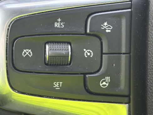 Used 2019 Chevrolet Blazer RS AWD/4WD image 32