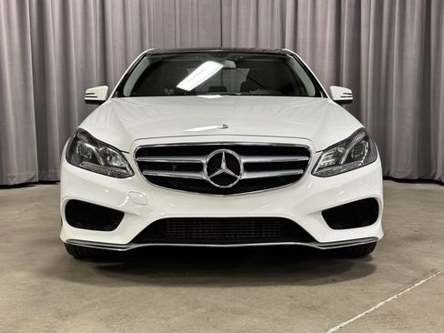 Used 2014 Mercedes-Benz E 250 BlueTEC 4MATIC Sedan image 2