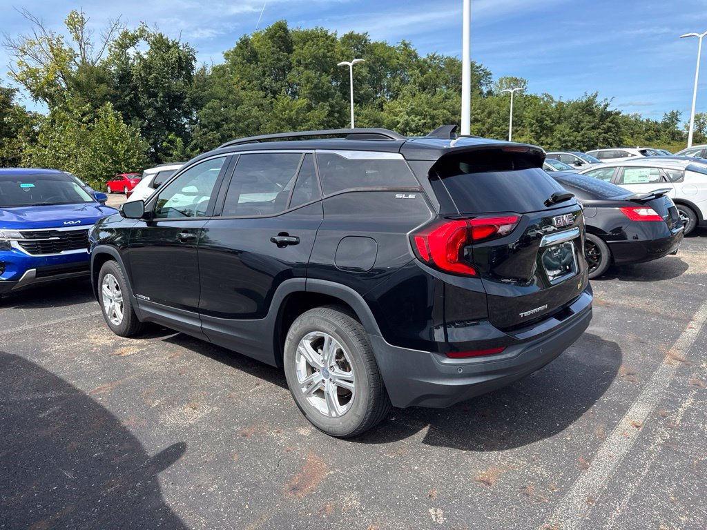 Used 2020 GMC Terrain SLE w/ Driver Convenience Package FWD image 6
