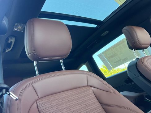 New 2026 Lincoln Nautilus Reserve w/ Jet Appearance Package AWD/4WD image 14