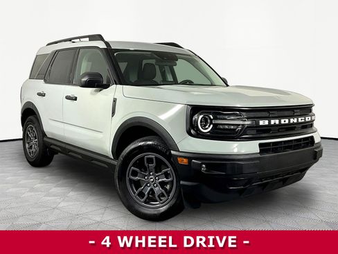 Used 2024 Ford Bronco Sport Big Bend w/ Convenience Package AWD/4WD image 3